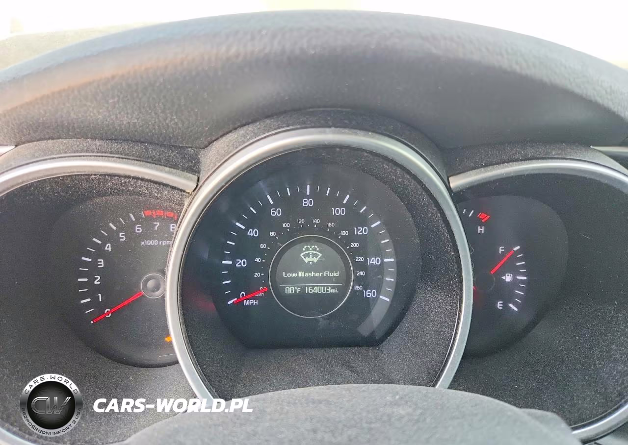 2015 Kia Optima Lx VIN:KNAGM4A73F5604737 - 9