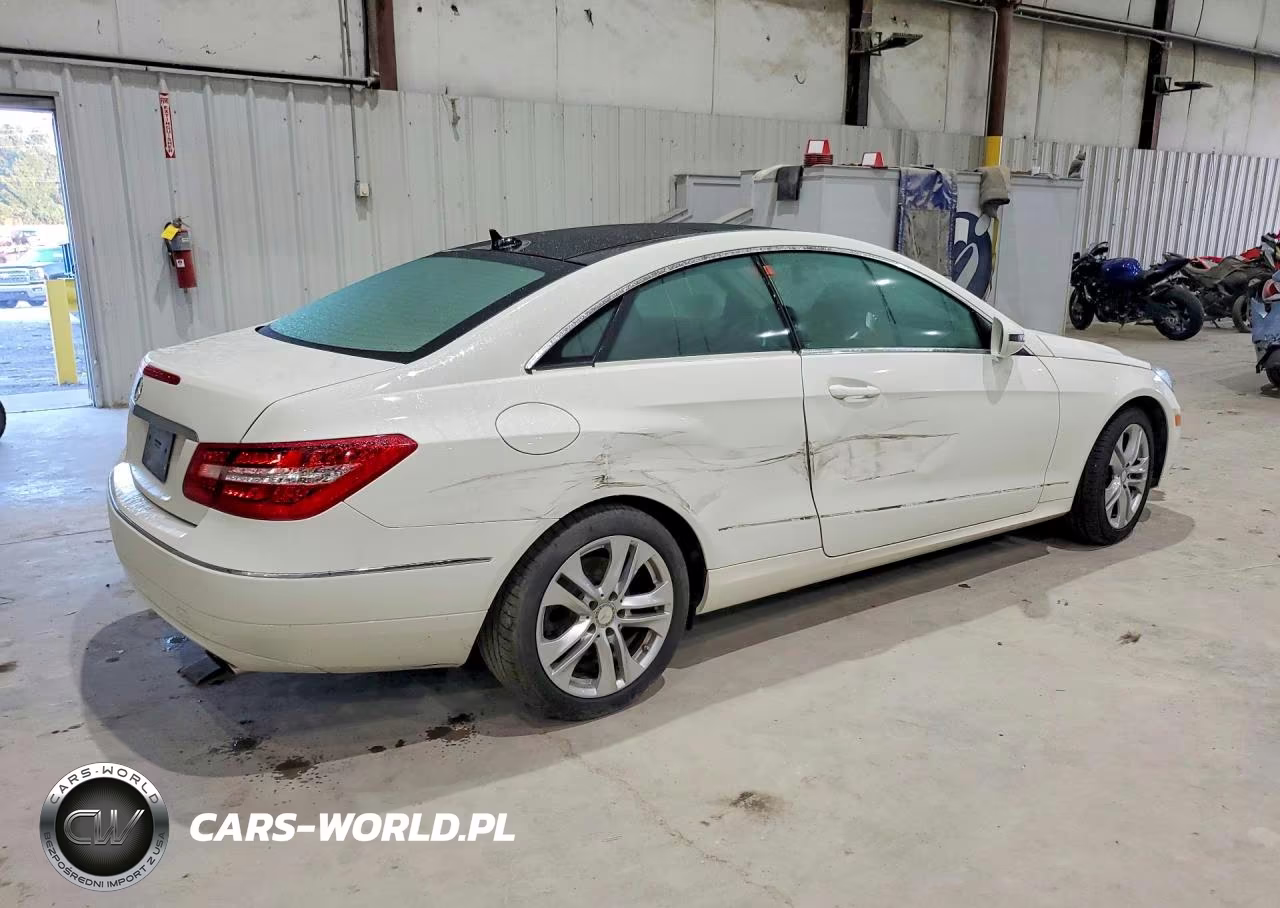 2010 Mercedes-Benz E 350 VIN:WDDKJ5GB7AF005307 - 3