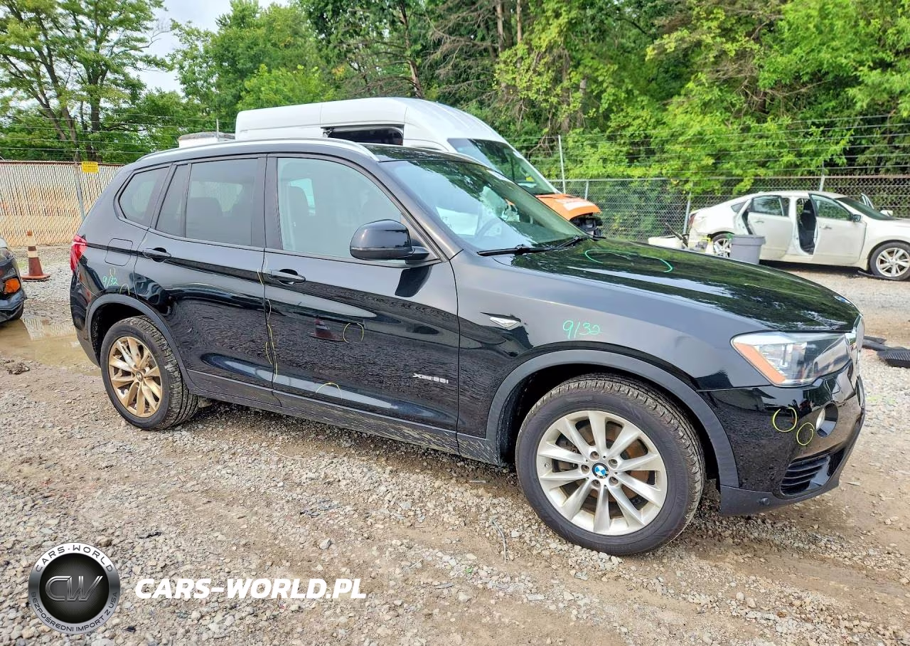 2017 BMW X3 xDrive28I VIN:5UXWX9C36H0W74812 - 4