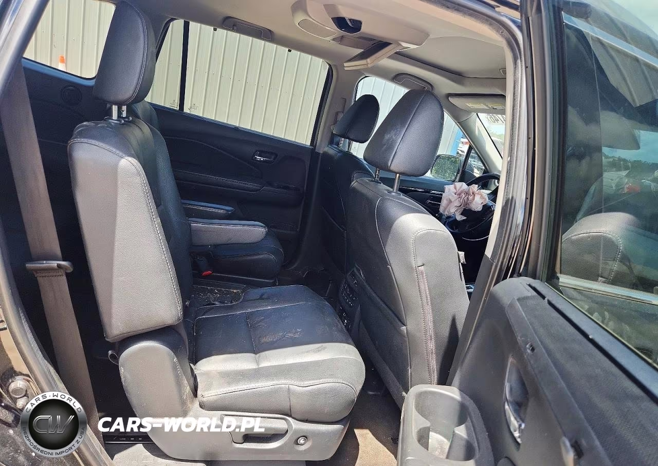 2020 Honda Pilot Touring VIN:5FNYF5H67LB009517 - 11
