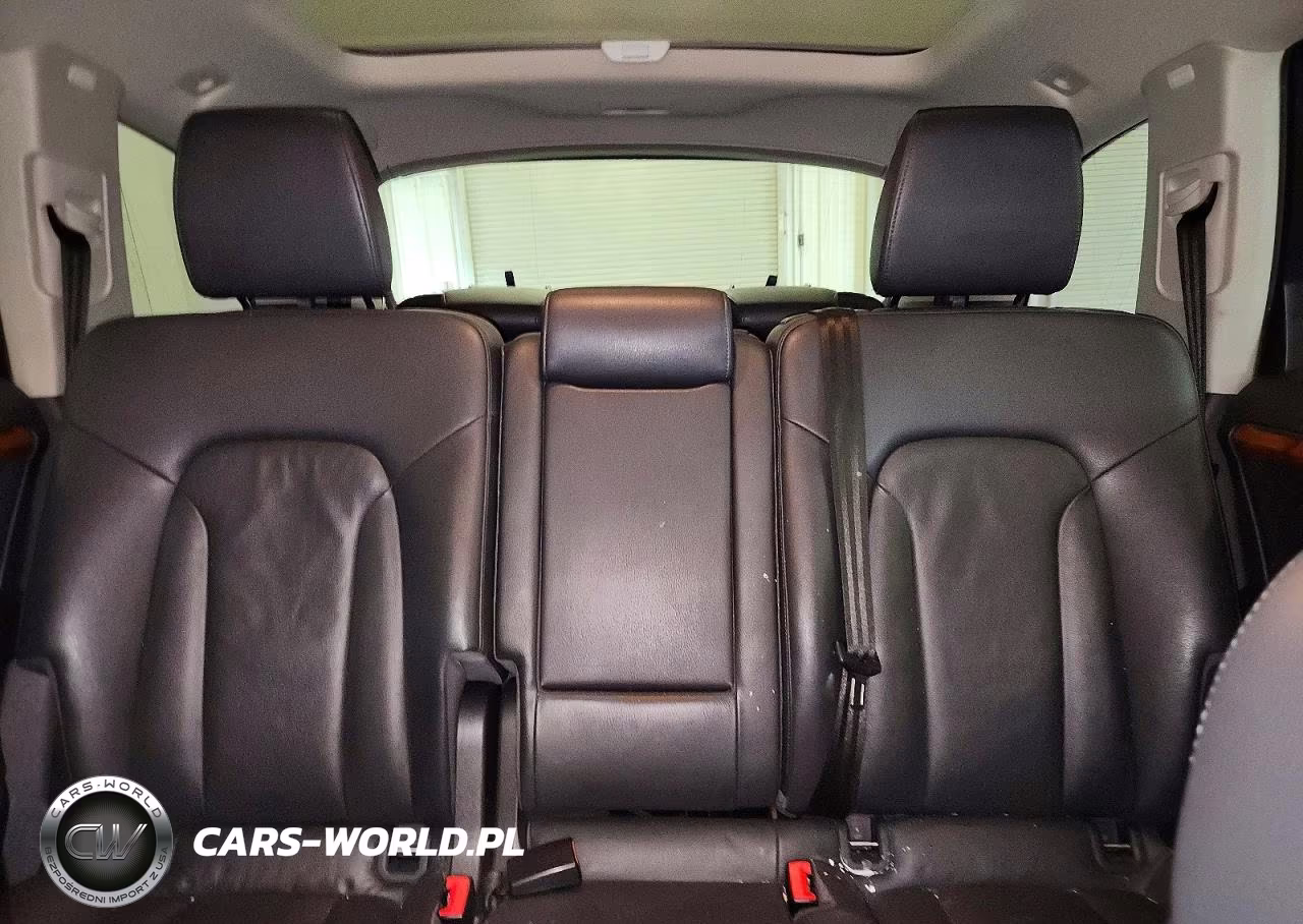 2014 Audi Q7 Premium Plus VIN:WA1LGAFE6ED011449 - 10