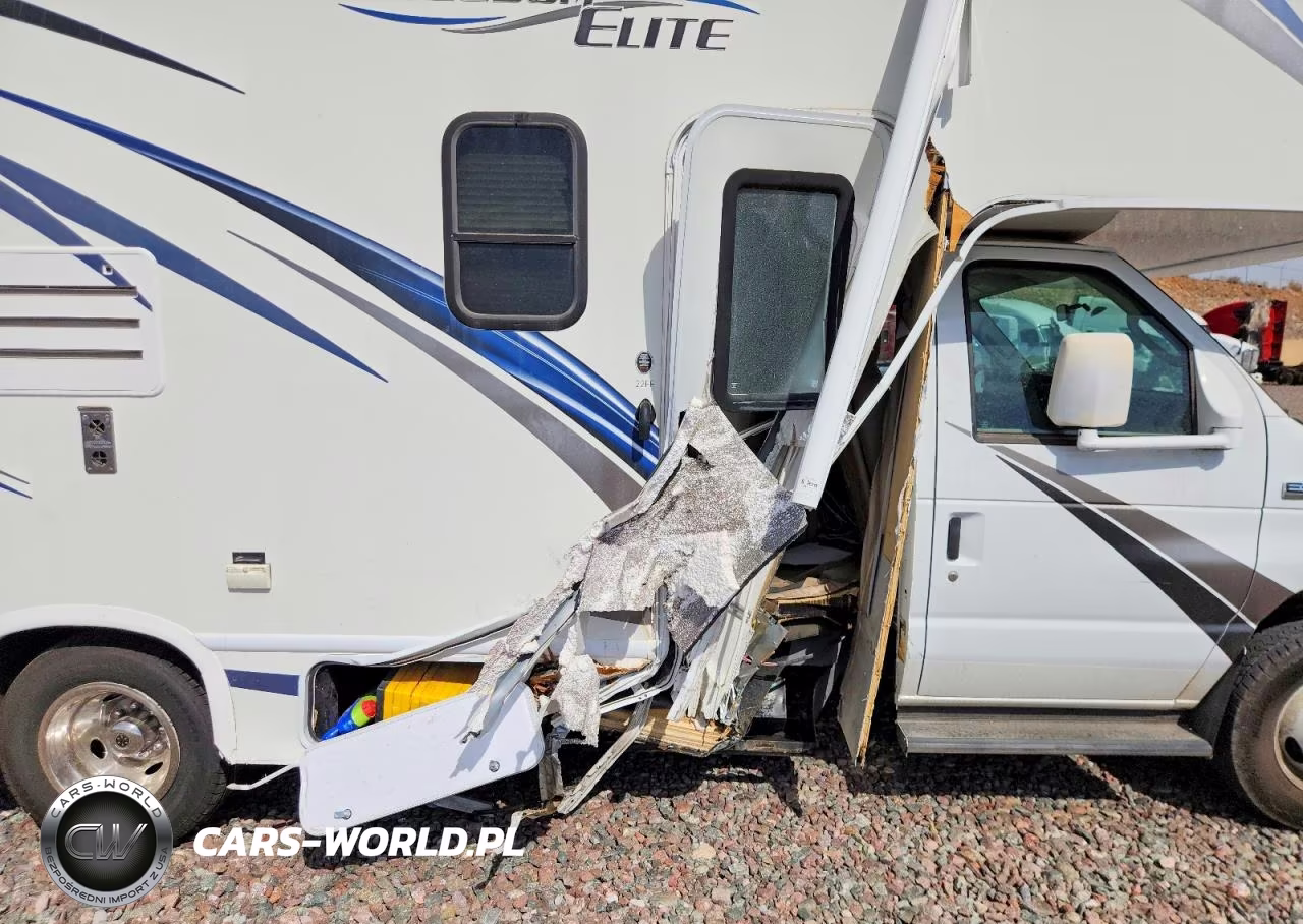 2017 Freedom Elite Rv VIN:1FDWE3FS7HDC75094 - 9