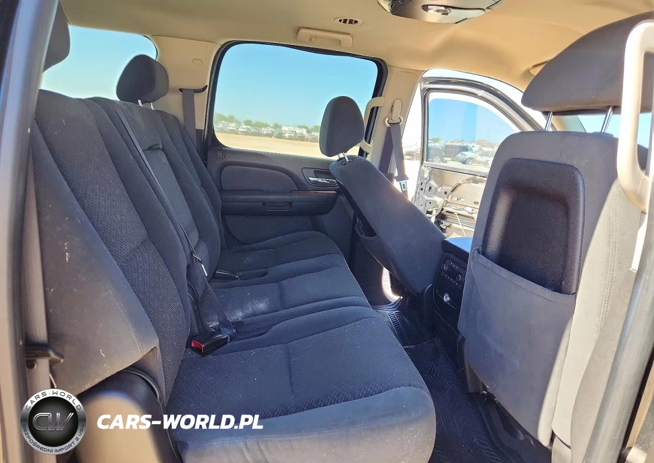 2007 Chevrolet Suburban C1500 VIN:3GNFC16007G307583 - 11