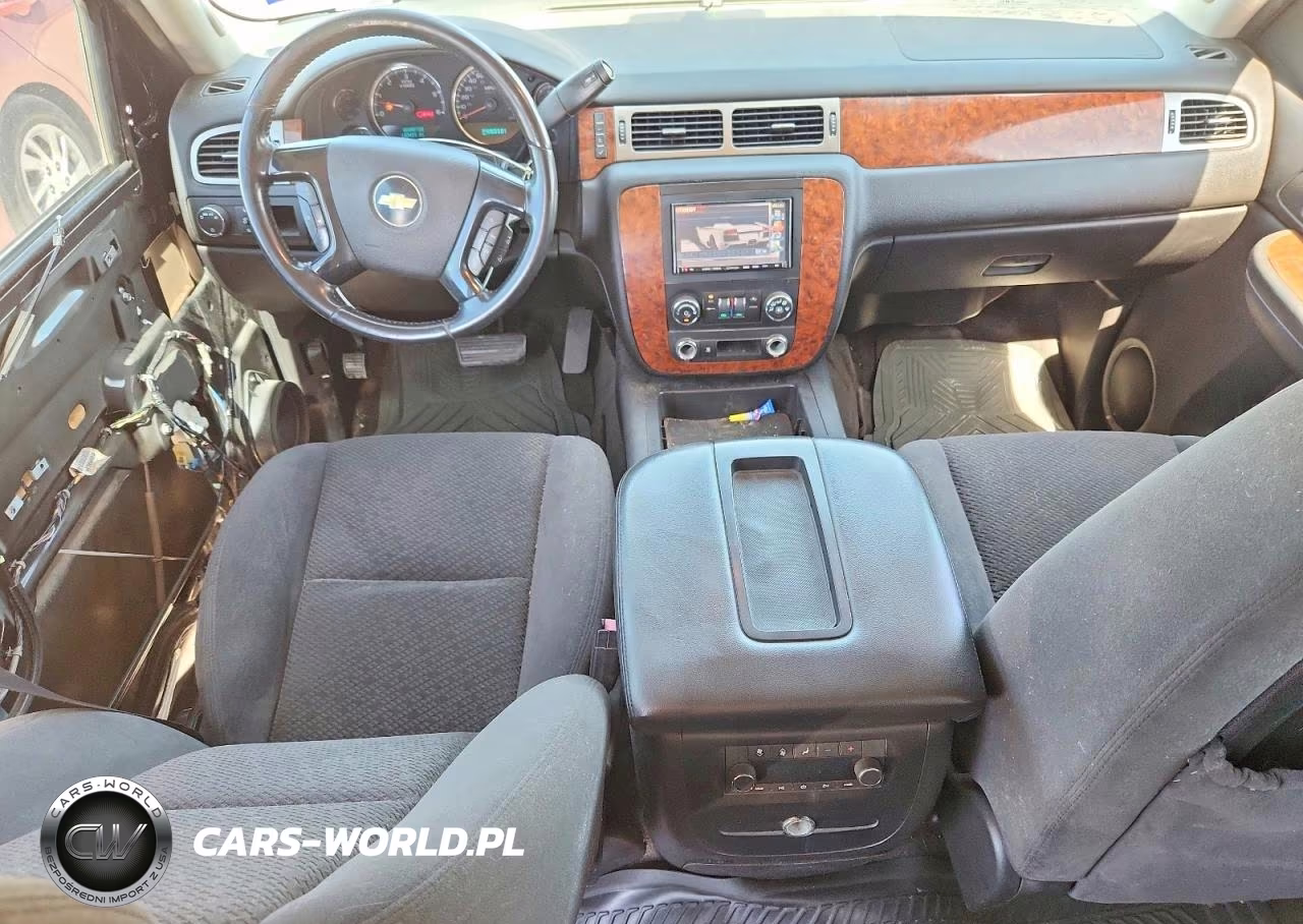 2007 Chevrolet Suburban C1500 VIN:3GNFC16007G307583 - 8