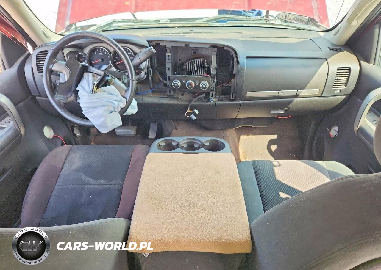 2008 Chevrolet Silverado C1500 VIN:1GCEC19J08Z255852 - 8