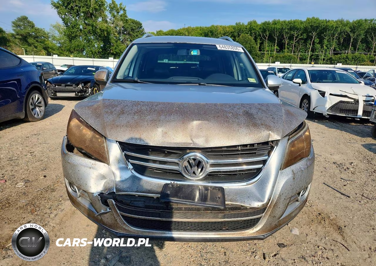 2010 Volkswagen Tiguan S VIN:WVGAV7AX5AW500725 - 5