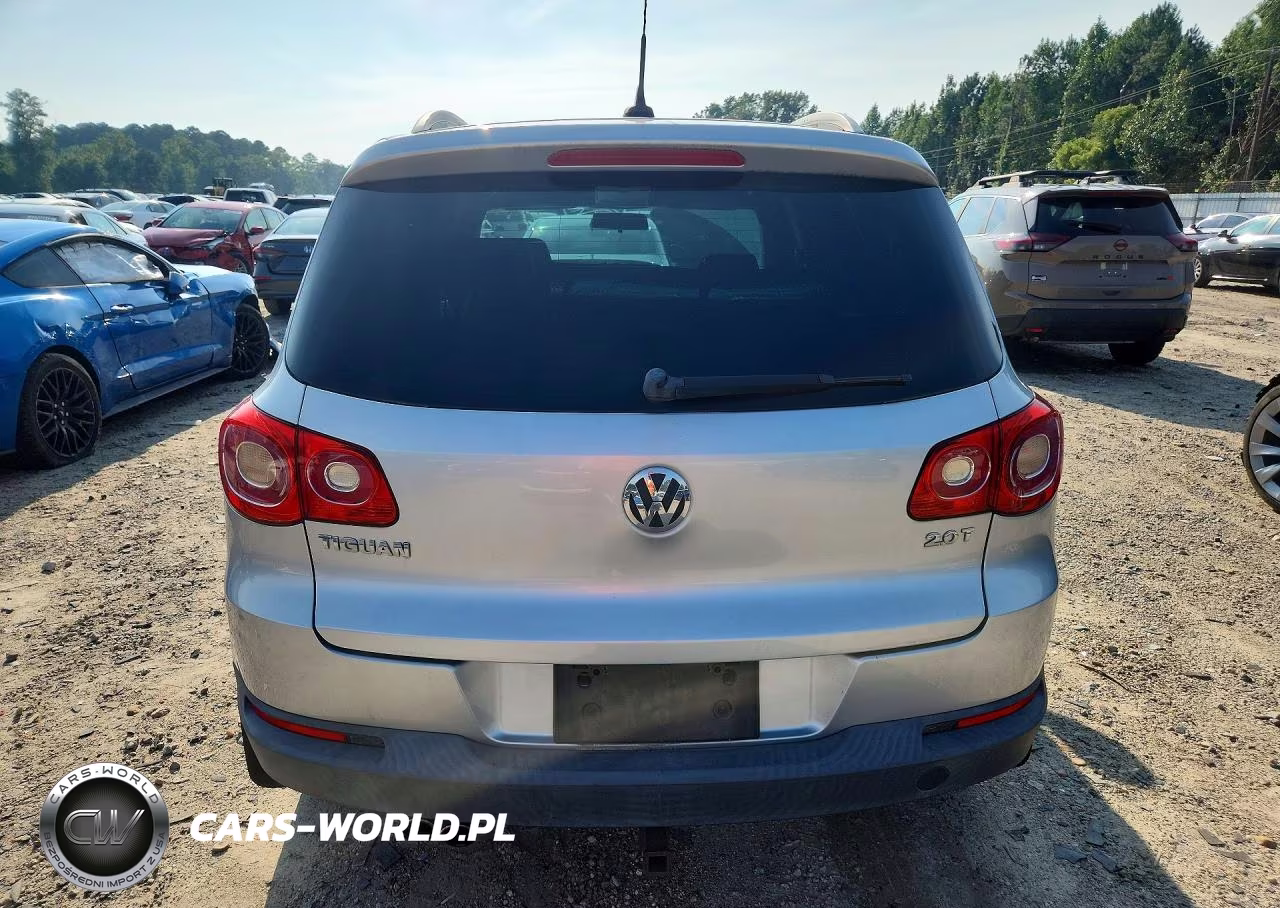 2010 Volkswagen Tiguan S VIN:WVGAV7AX5AW500725 - 6
