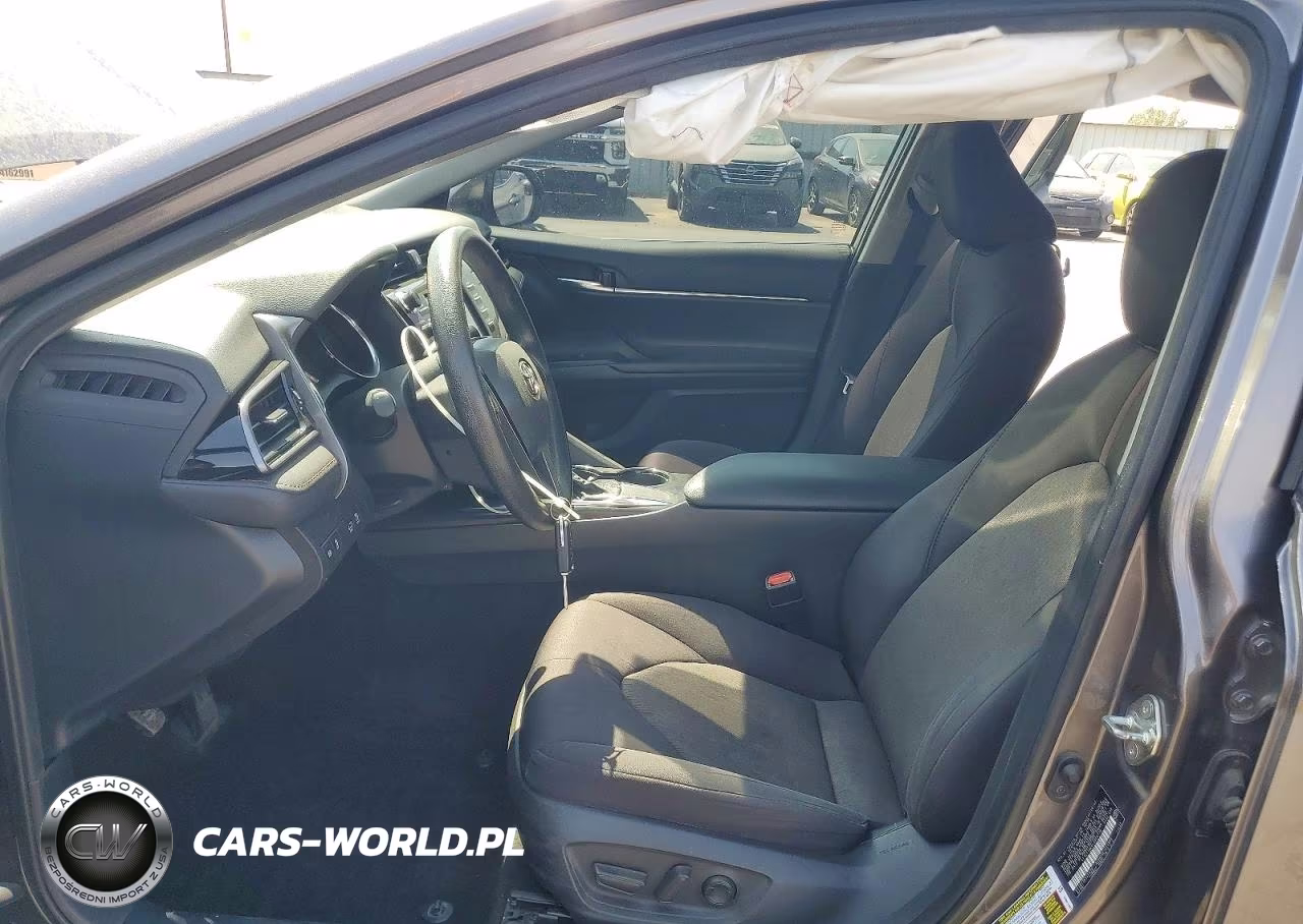 2020 Toyota Camry Le VIN:4T1C11AK4LU908718 - 7