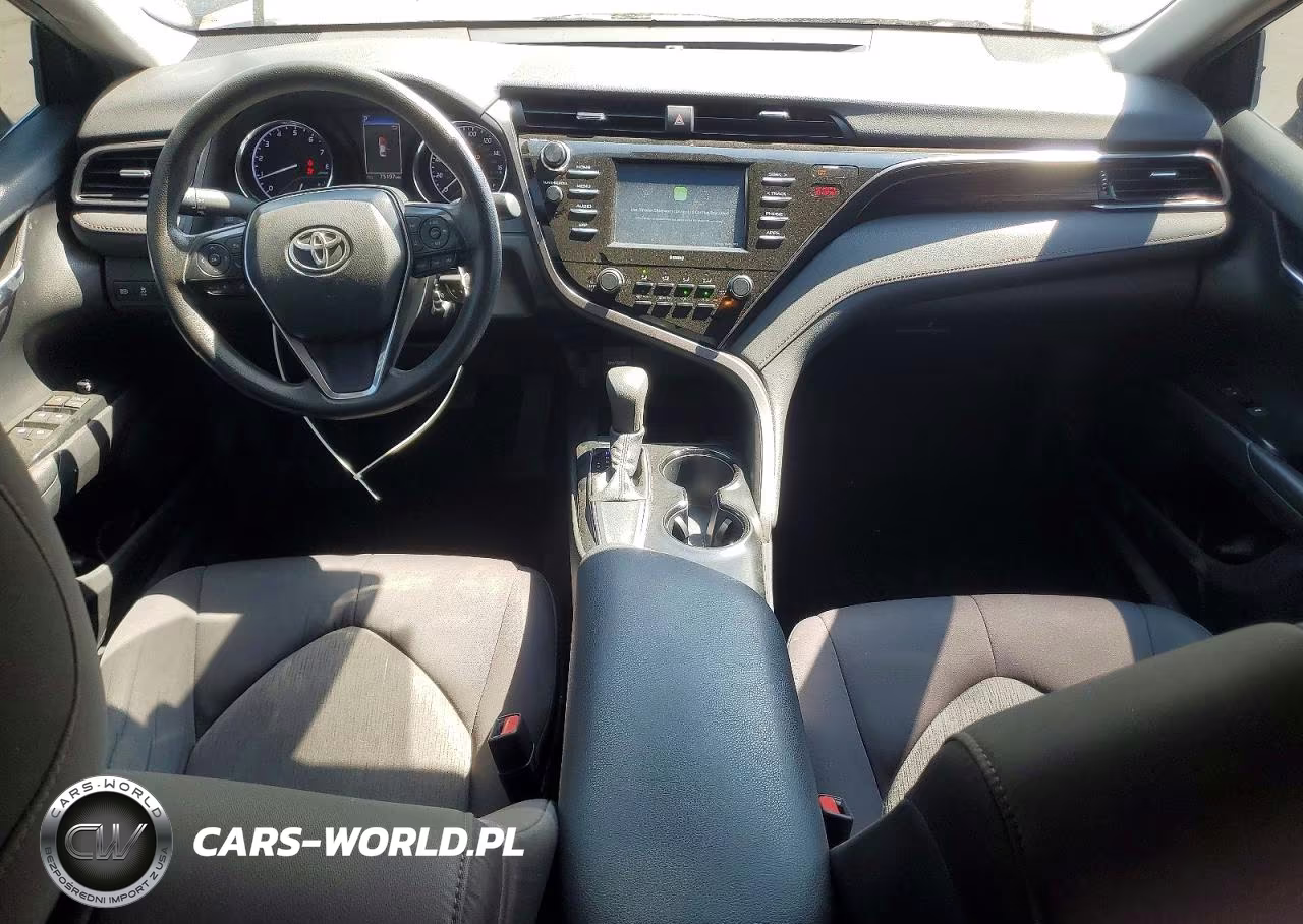 2020 Toyota Camry Le VIN:4T1C11AK4LU908718 - 8
