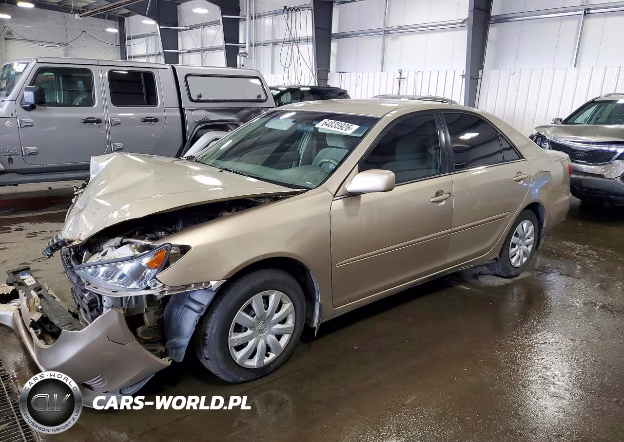 2005 Toyota Camry Le