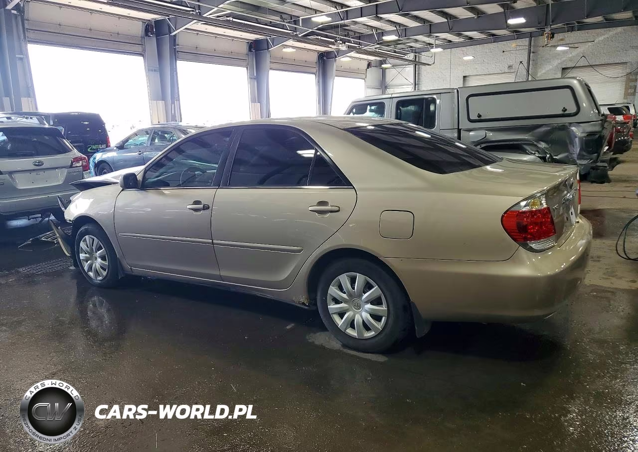 2005 Toyota Camry Le VIN:4T1BE32K25U045849 - 2
