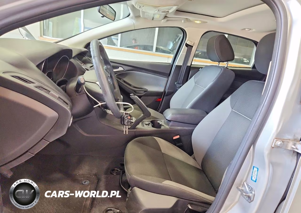 2013 Ford Focus Se VIN:1FADP3K23DL318864 - 7