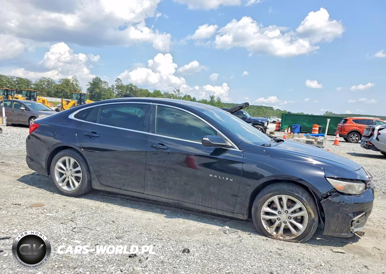 2016 Chevrolet Malibu Lt VIN:1G1ZE5ST3GF239944 - 4