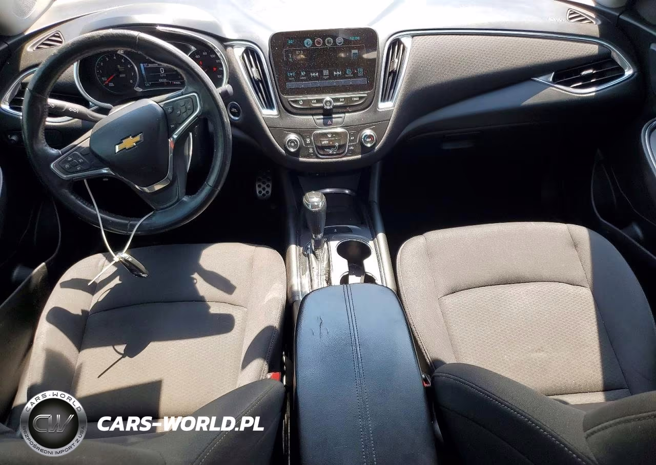 2016 Chevrolet Malibu Lt VIN:1G1ZE5ST3GF239944 - 8