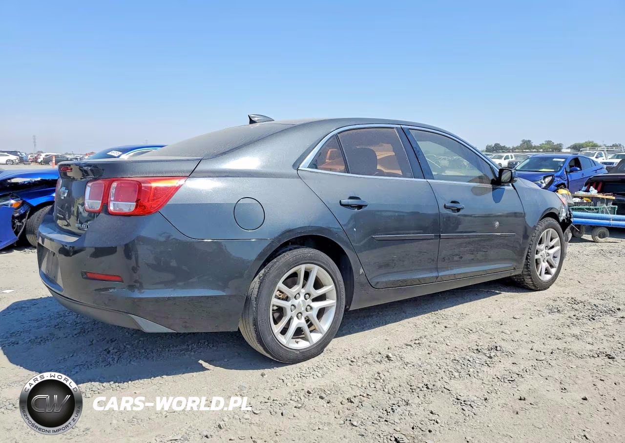 2015 Chevrolet Malibu 1Lt VIN:1G11C5SL7FF316302 - 3