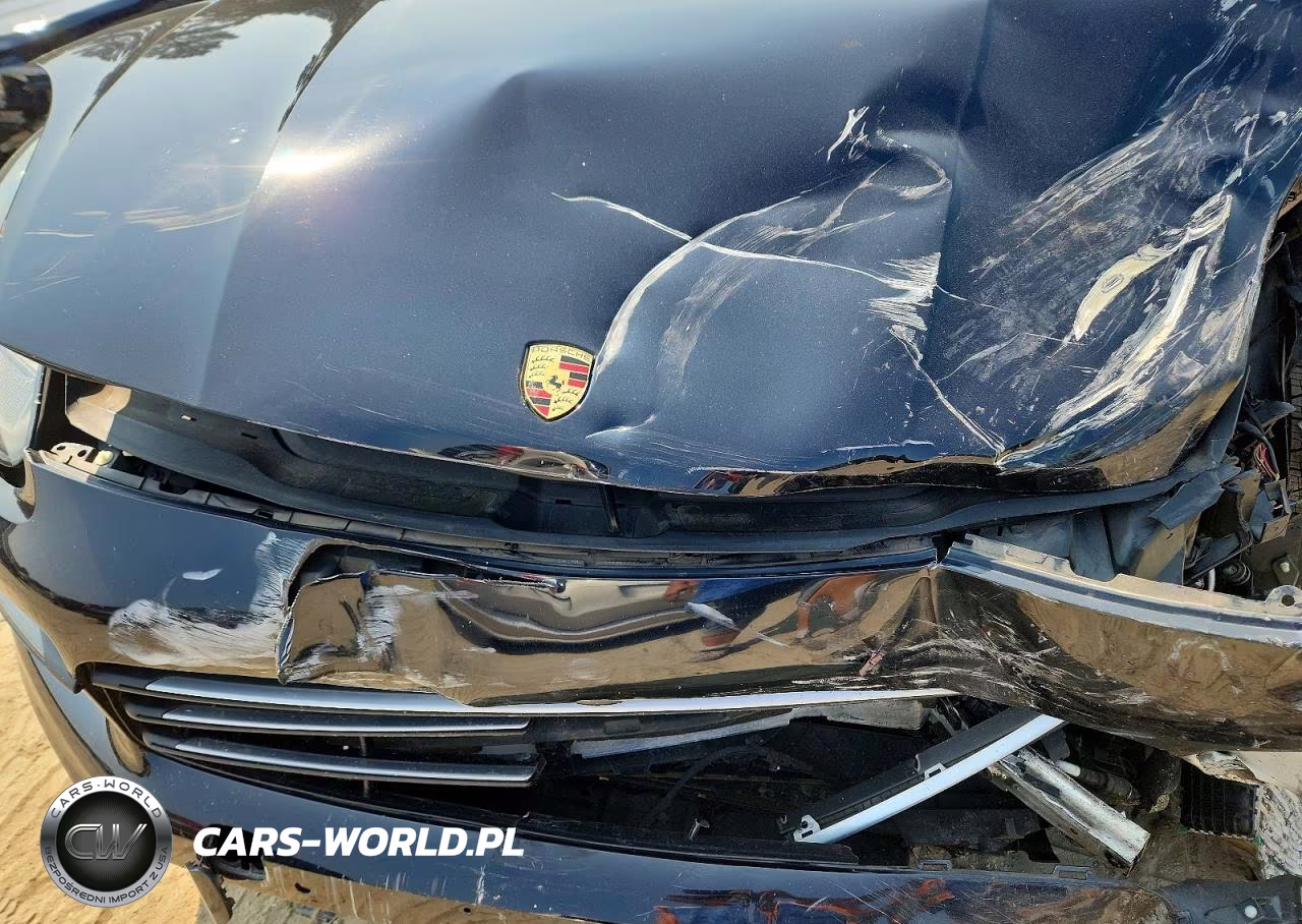 2019 Porsche Cayenne S VIN:WP1AB2AYXKDA64801 - 12