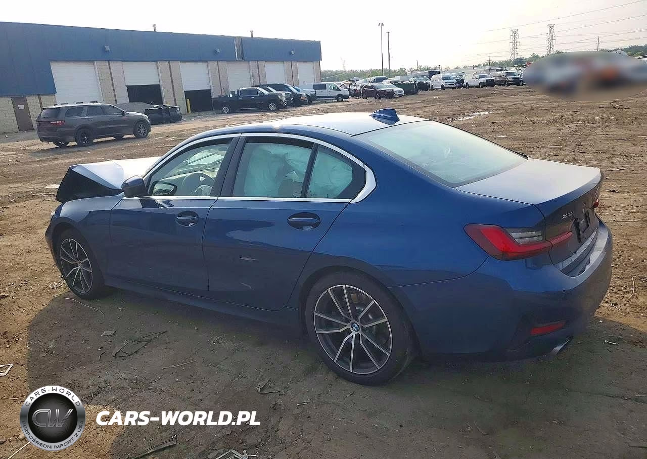 2022 BMW 330Xi VIN:3MW5R7J09N8C39771 - 2