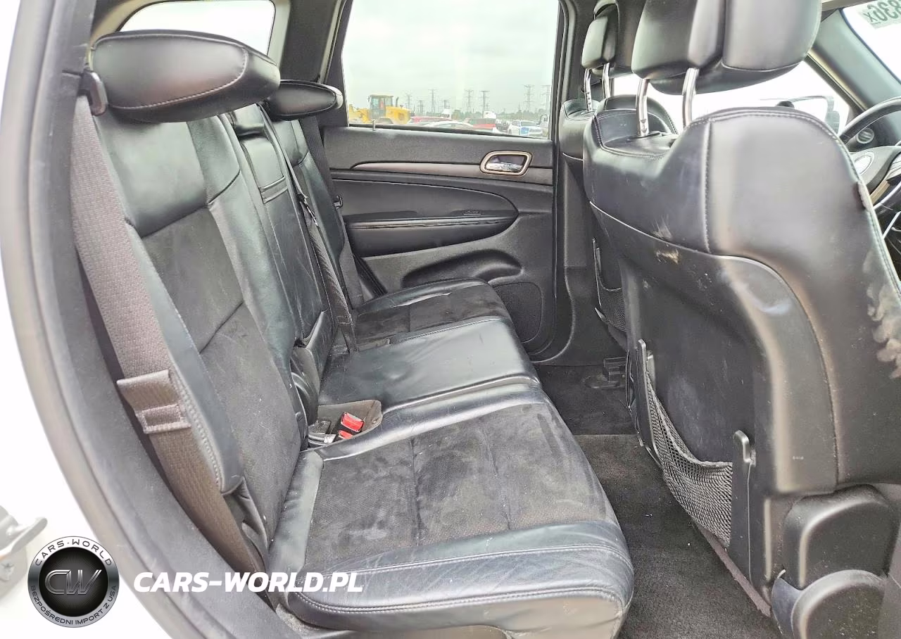 2015 Jeep Grand Cherokee Laredo VIN:1C4RJFAG2FC637398 - 11