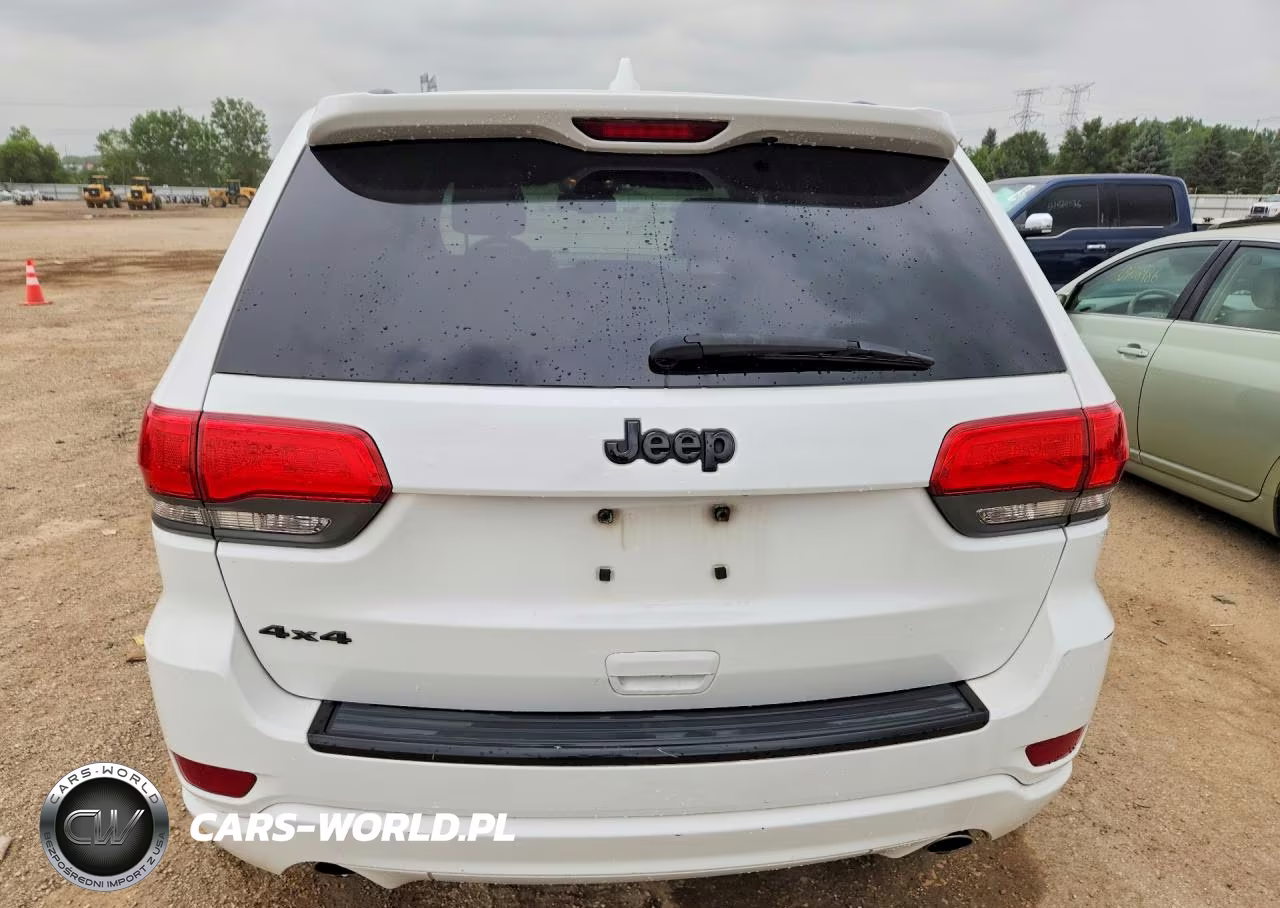 2015 Jeep Grand Cherokee Laredo VIN:1C4RJFAG2FC637398 - 6