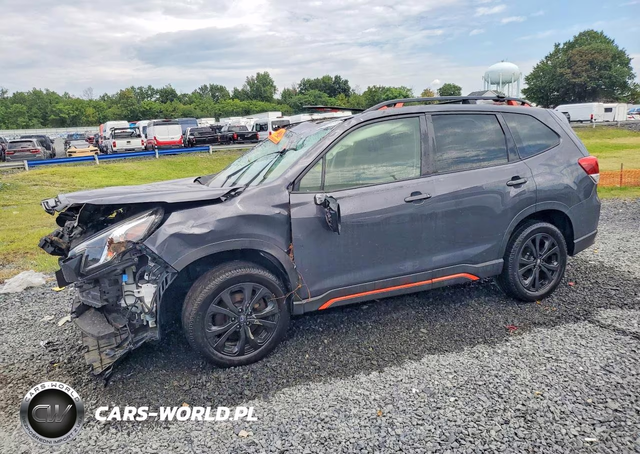 2023 Subaru Forester Sport – zdjęcie 1 z 13