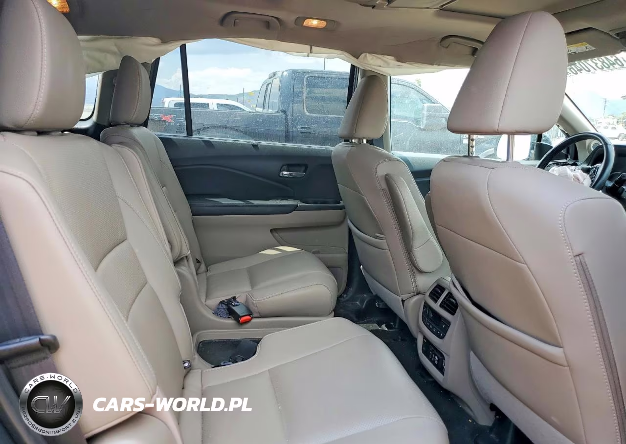 2021 Honda Pilot Elite VIN:5FNYF6H0XMB074851 - 11
