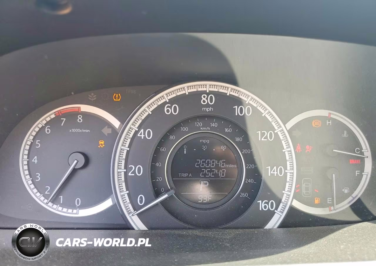 2013 Honda Accord Lx VIN:1HGCR2F33DA255890 - 9