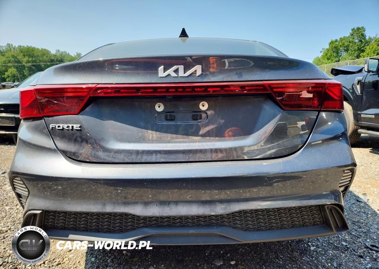 2023 Kia Forte Lxs VIN:3KPF24ADXPE567640 - 6