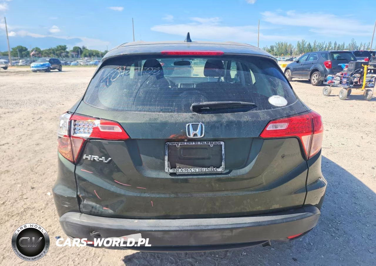 2017 Honda Hr-V Lx VIN:3CZRU5H3XHM704555 - 6