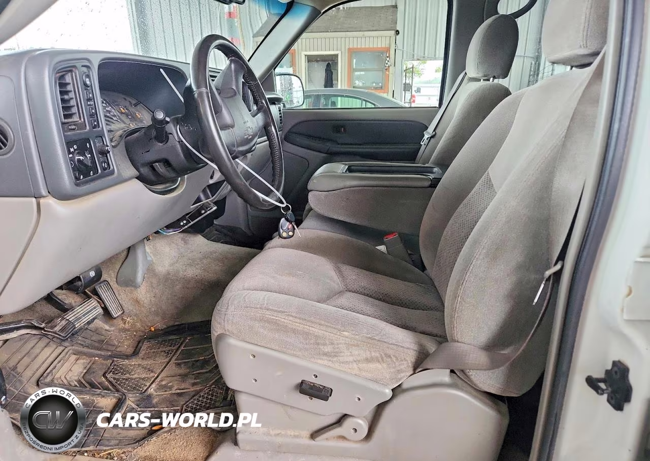 2003 Chevrolet Tahoe K1500 VIN:1GNEK13Z43J189712 - 7