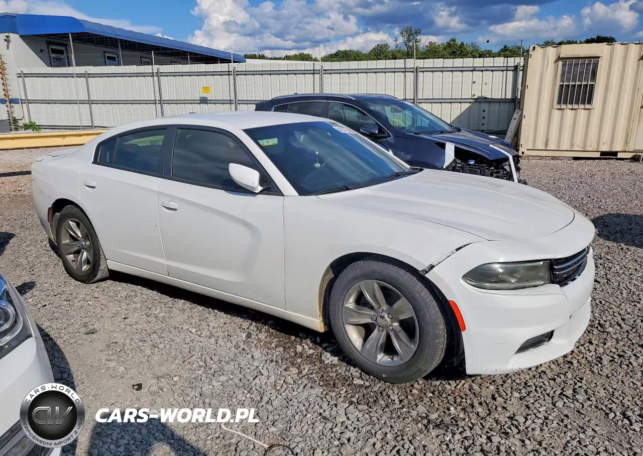 2015 Dodge Charger Se VIN:2C3CDXBG4FH897000 - 4