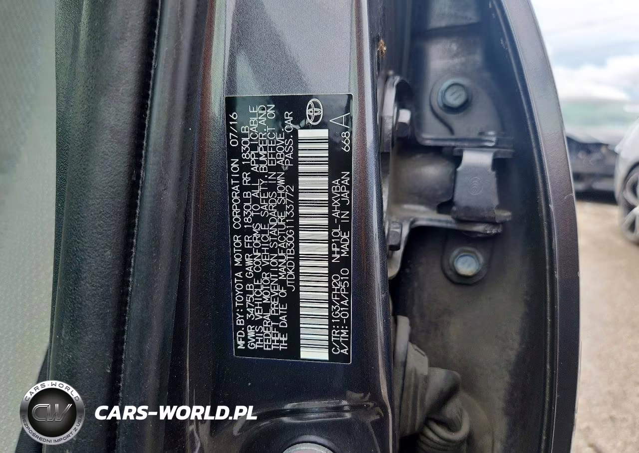 2016 Toyota Prius C One VIN:JTDKDTB30G1133772 - 12