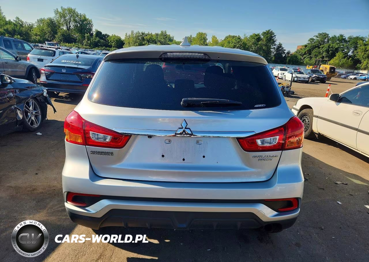 2018 Mitsubishi Outlander Sport Es VIN:JA4AR3AU9JZ013043 - 6