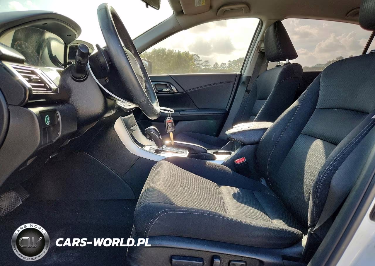2015 Honda Accord Sport VIN:1HGCR2F5XFA139459 - 7