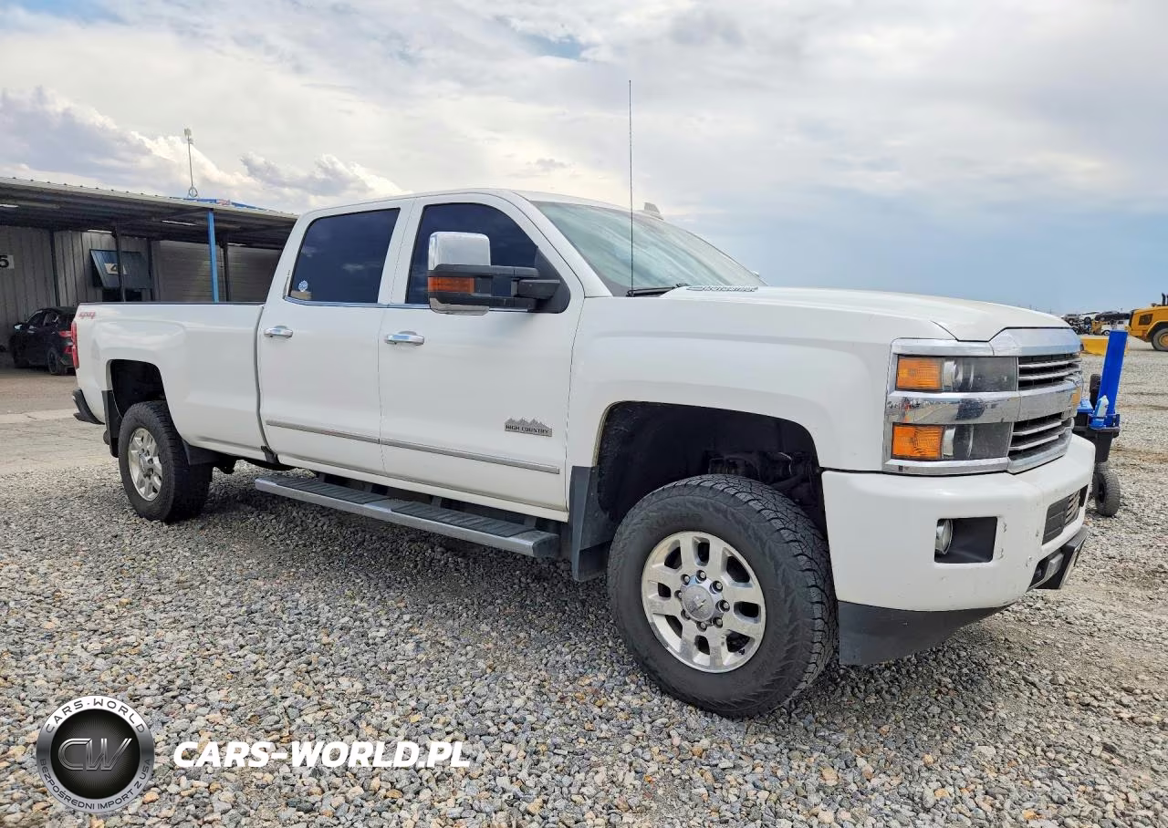 2015 Chevrolet Silverado K3500 High Country VIN:1GC4K1E86FF664633 - 4