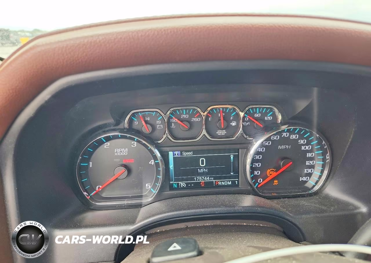 2015 Chevrolet Silverado K3500 High Country VIN:1GC4K1E86FF664633 - 9