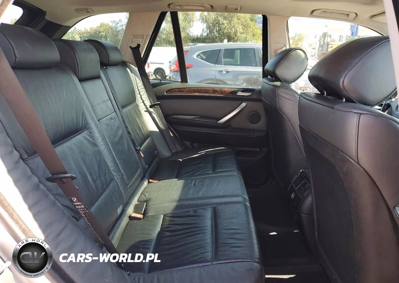 2000 BMW X5 4.4I VIN:WBAFB3357YLH05577 - 11