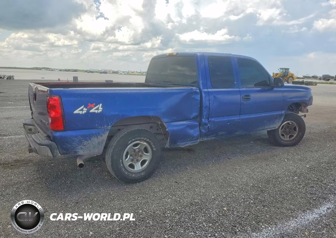2004 Chevrolet Silverado 1500 Crew VIN:2GCEK19T141229106 - 3