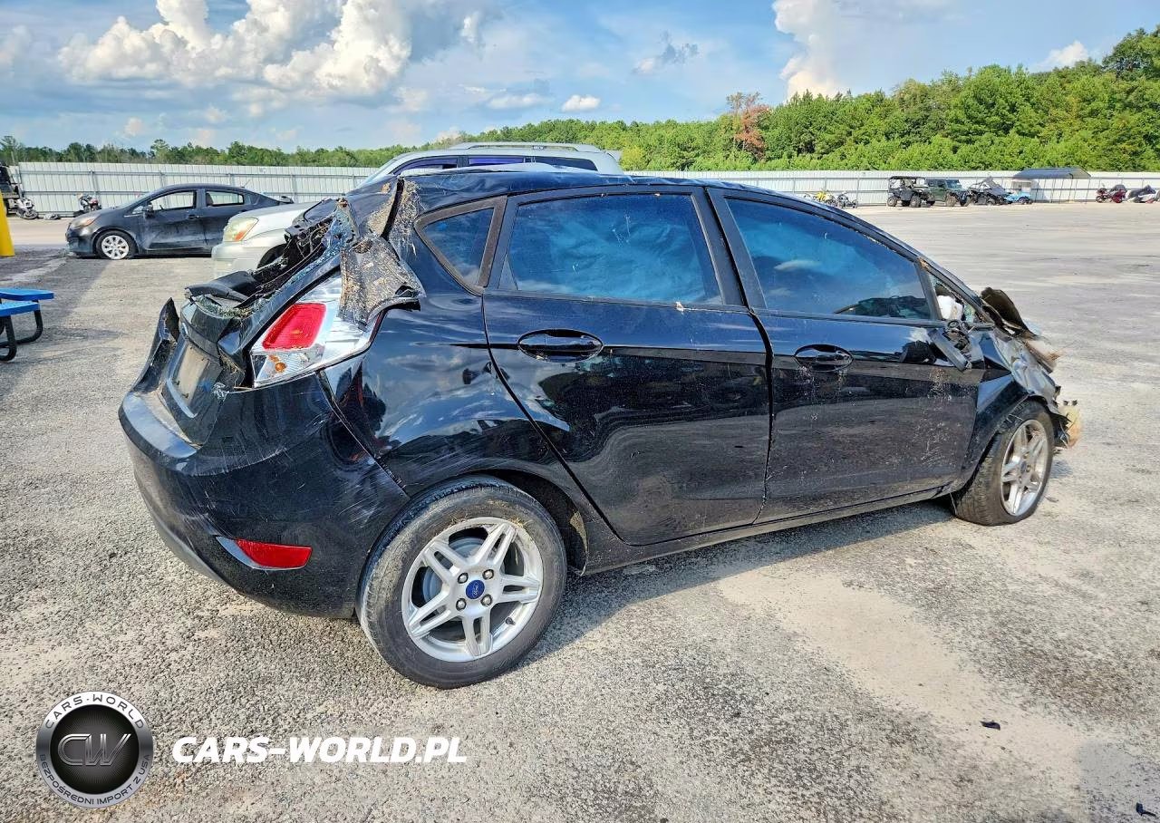 2017 Ford Fiesta Se VIN:3FADP4EJ1HM152616 - 3