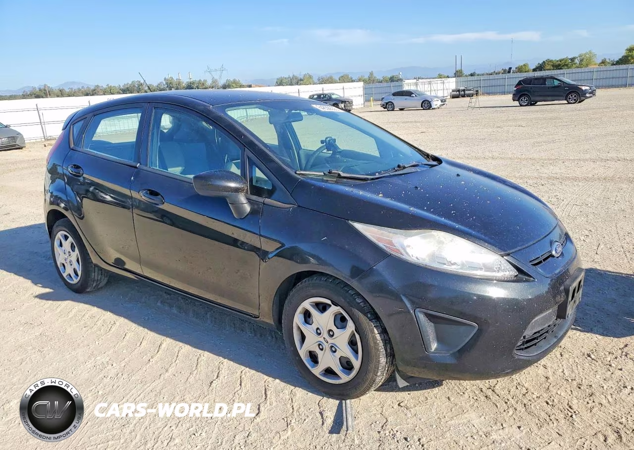 2013 Ford Fiesta S VIN:3FADP4TJ8DM226580 - 4