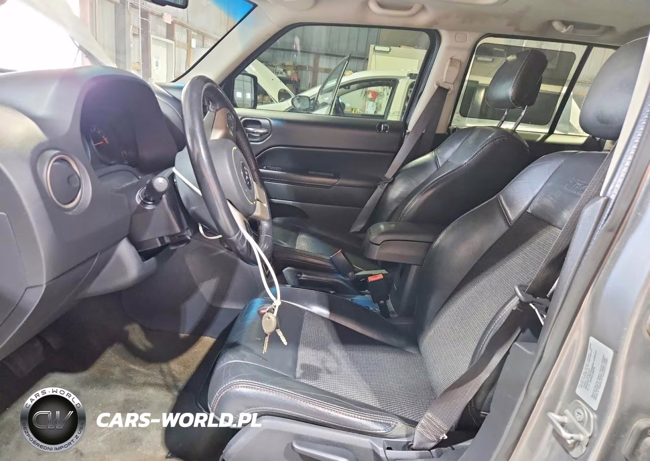 2016 Jeep Patriot Sport VIN:1C4NJRBB0GD753147 - 7