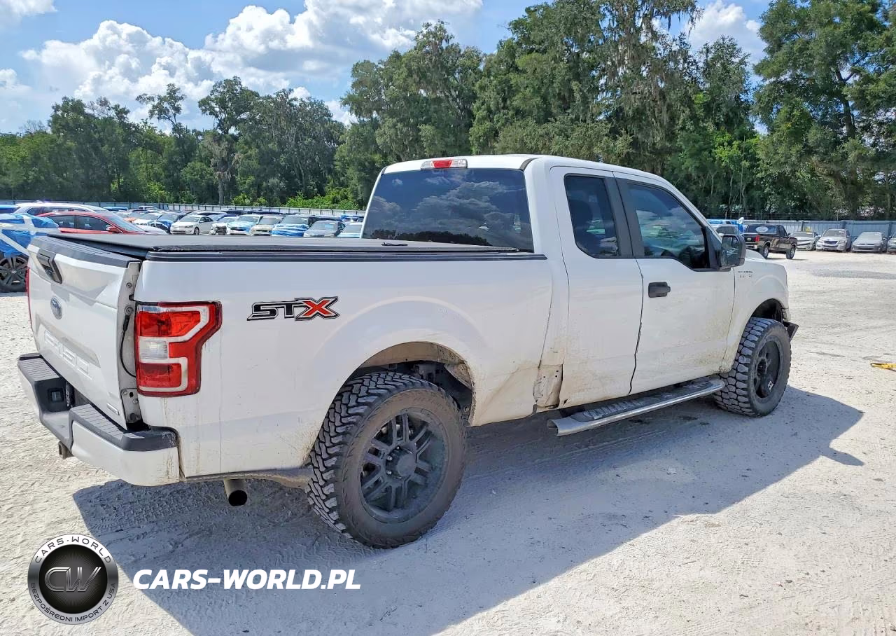 2018 Ford F150 Super Cab VIN:1FTEX1CP4JFA86394 - 3