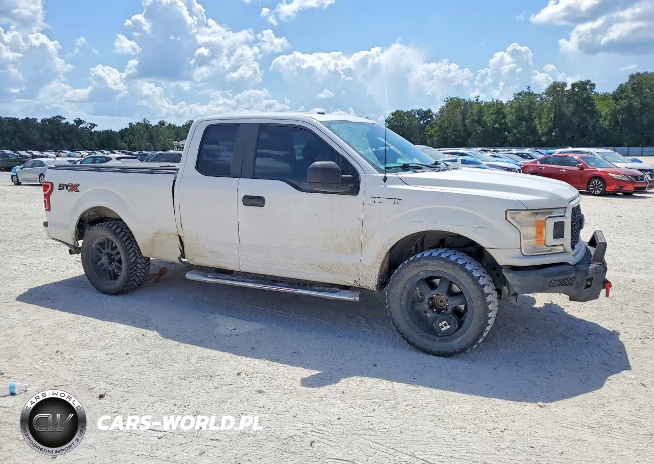 2018 Ford F150 Super Cab VIN:1FTEX1CP4JFA86394 - 4