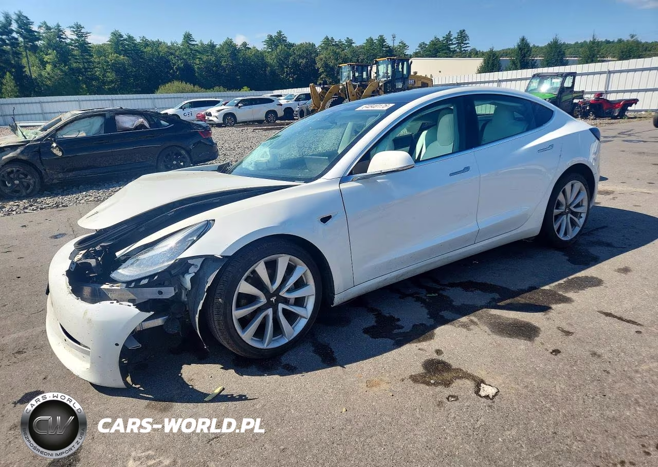 2020 Tesla Model 3 – zdjęcie 1 z 12