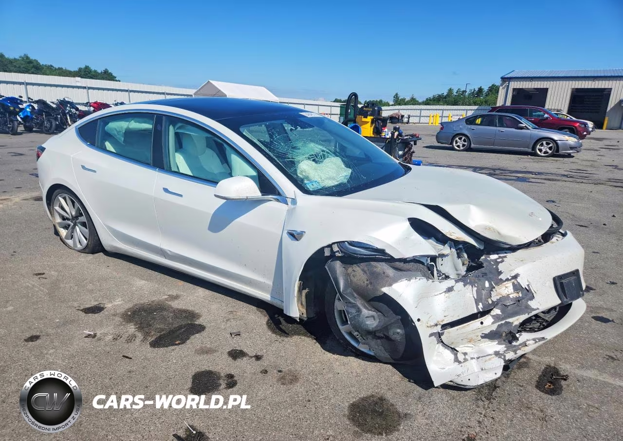 2020 Tesla Model 3 VIN:5YJ3E1EB4LF513580 - 4