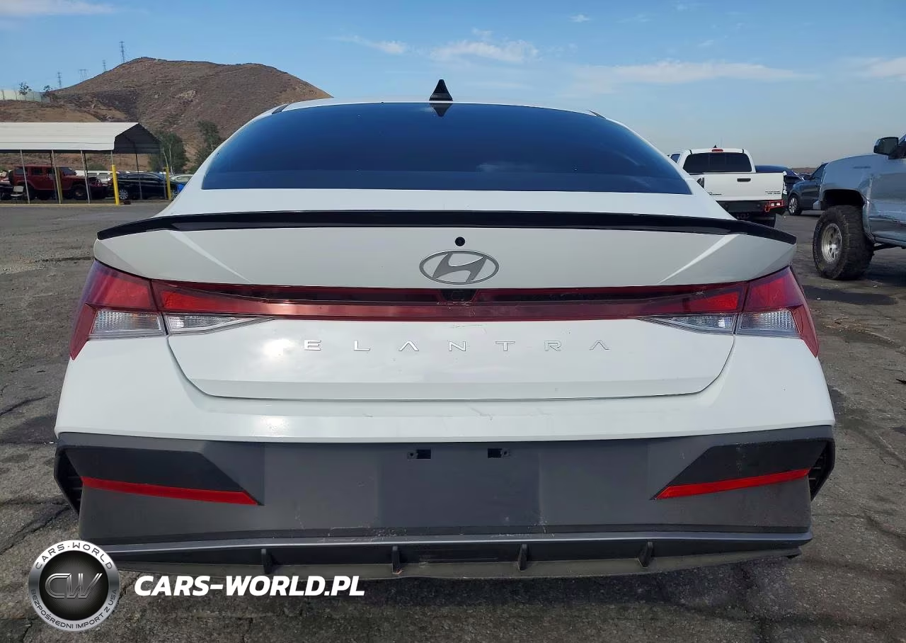 2026 Hyundai Elantra Sel Sport VIN:KMHLM4DGXTU192200 - 6
