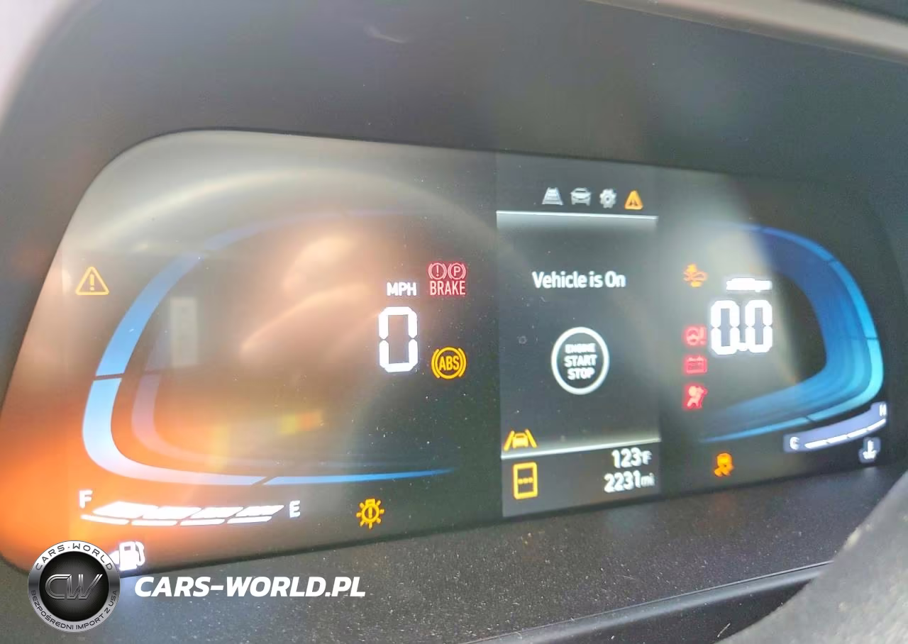 2026 Hyundai Elantra Sel Sport VIN:KMHLM4DGXTU192200 - 9