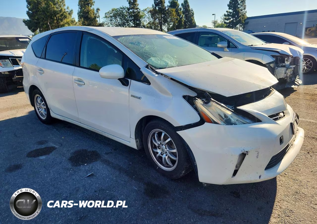 2012 Toyota Prius V Three VIN:JTDZN3EU8C3045051 - 4