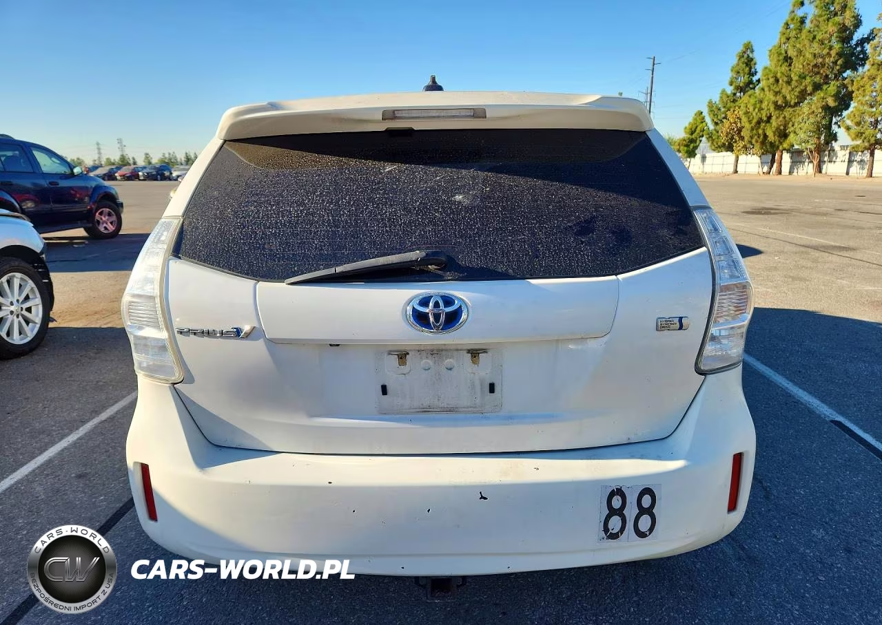 2012 Toyota Prius V Three VIN:JTDZN3EU8C3045051 - 6