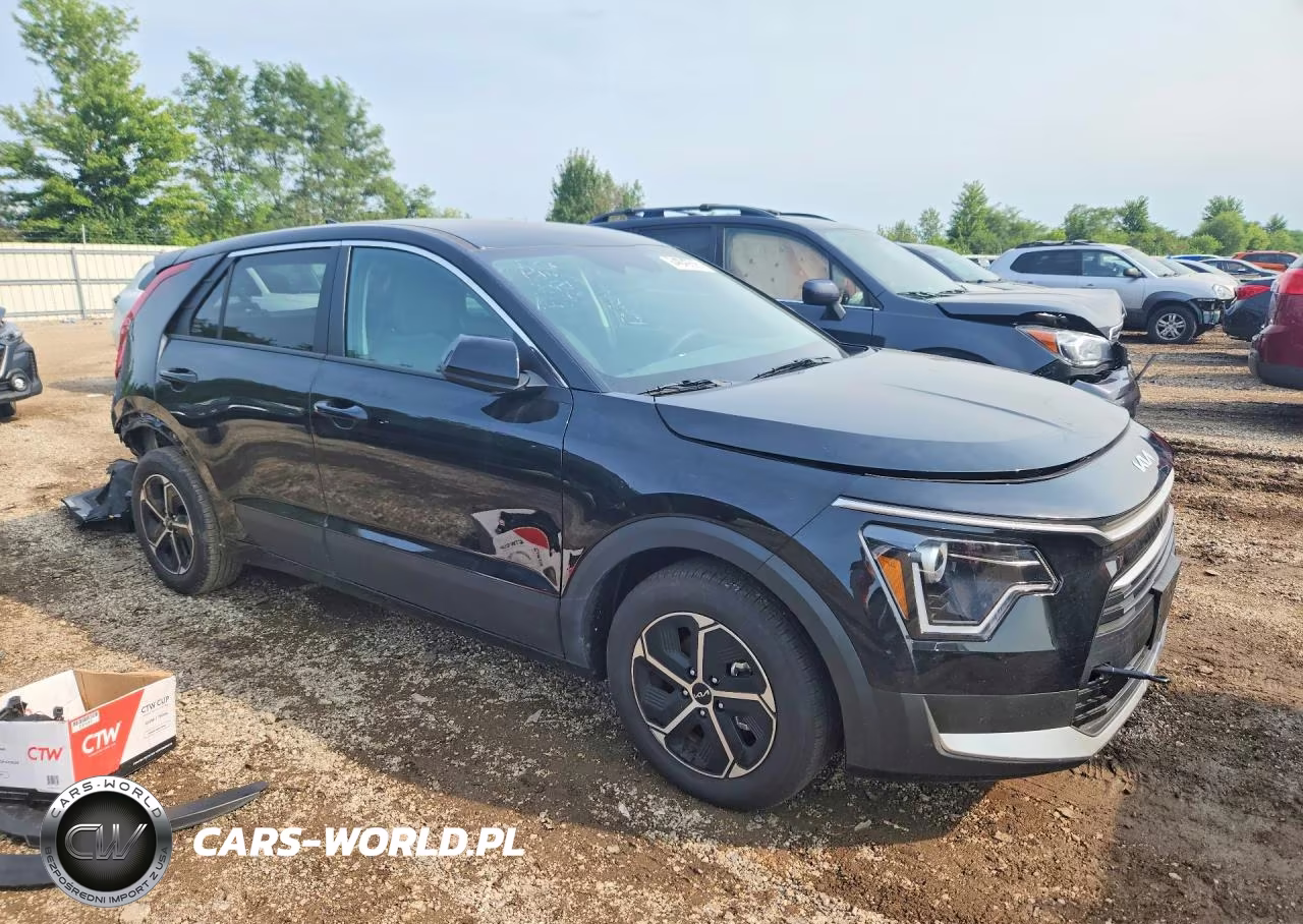 2026 Kia Niro Lx VIN:KNDCP3LE9T5345715 - 4