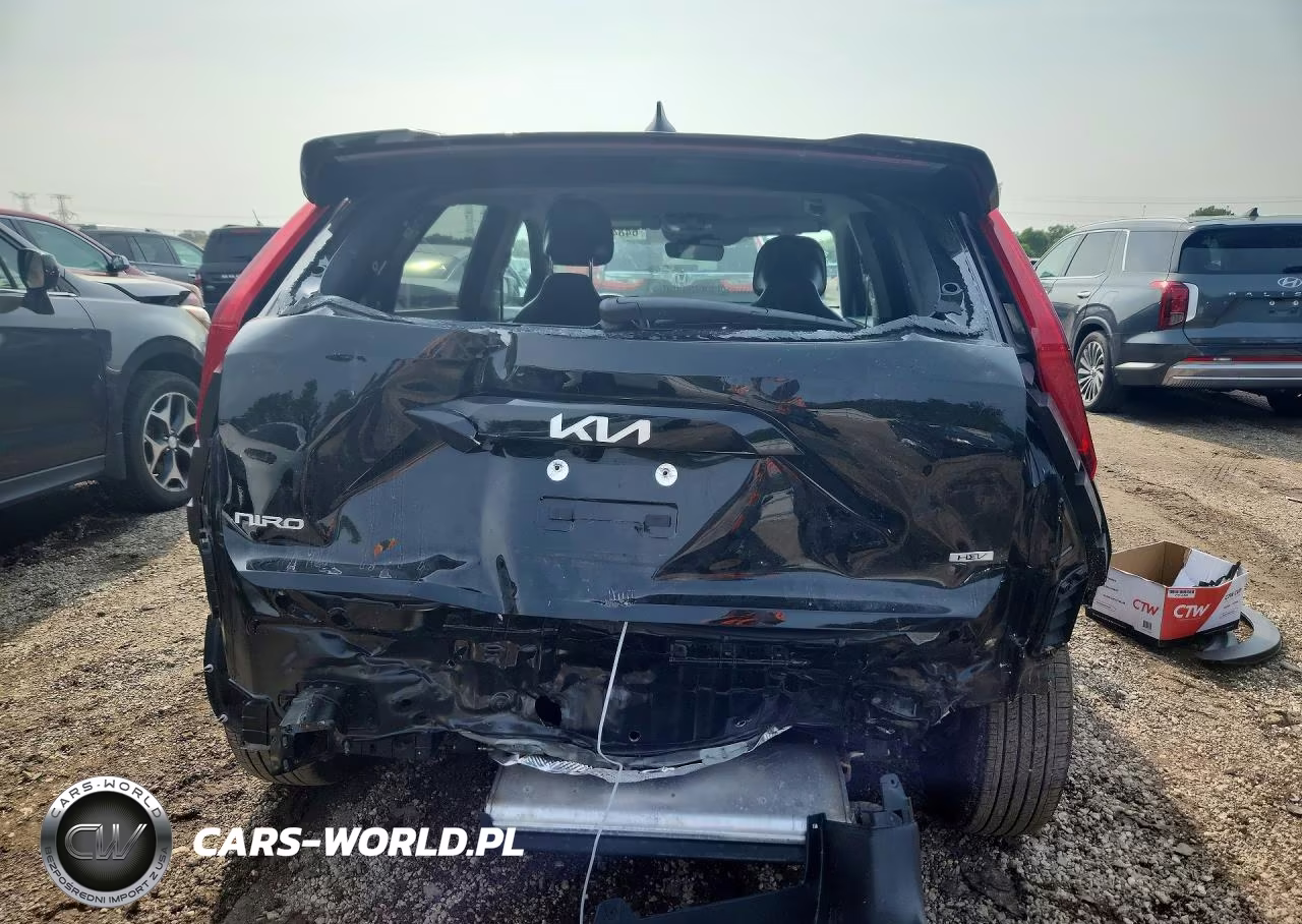 2026 Kia Niro Lx VIN:KNDCP3LE9T5345715 - 6